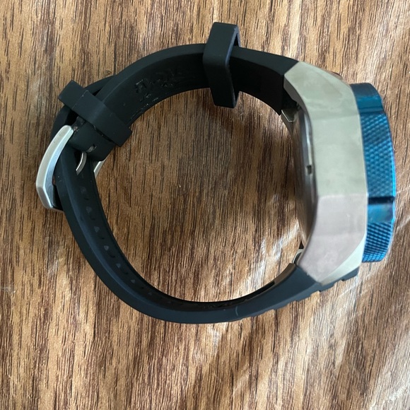 Invicta I Force Mens Quartz Watch-Model #16930 - Picture 8 of 9